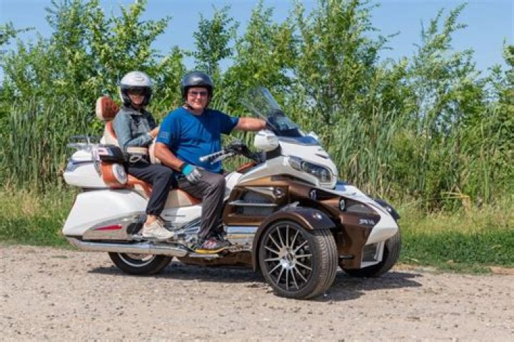 Are trikes easier to ride than motorcycles?