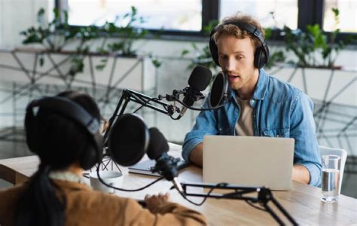 Can I listen to podcasts on smartwatch?