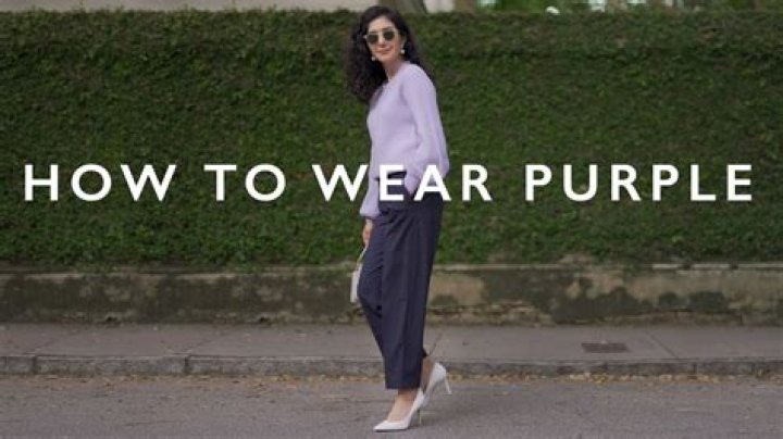 Can you wear purple with green