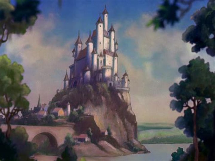 Does Snow White have a castle