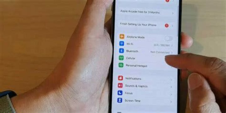 How do I update my carrier settings for cricket?