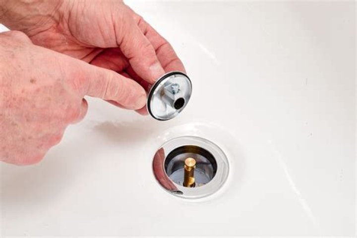 How do you remove a Danze tub faucet