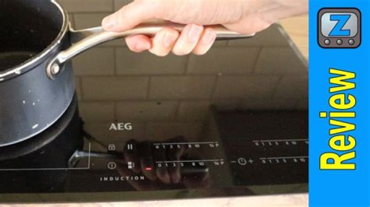How do you turn on a AEG induction stove