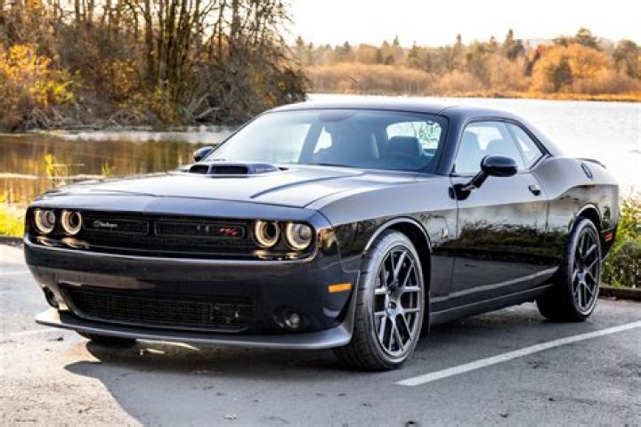 How fast is a 392 challenger in a quarter mile?