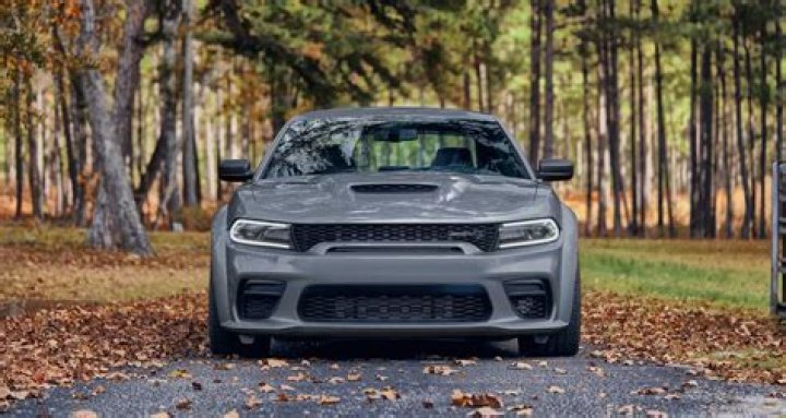 How fast is a charger Hellcat