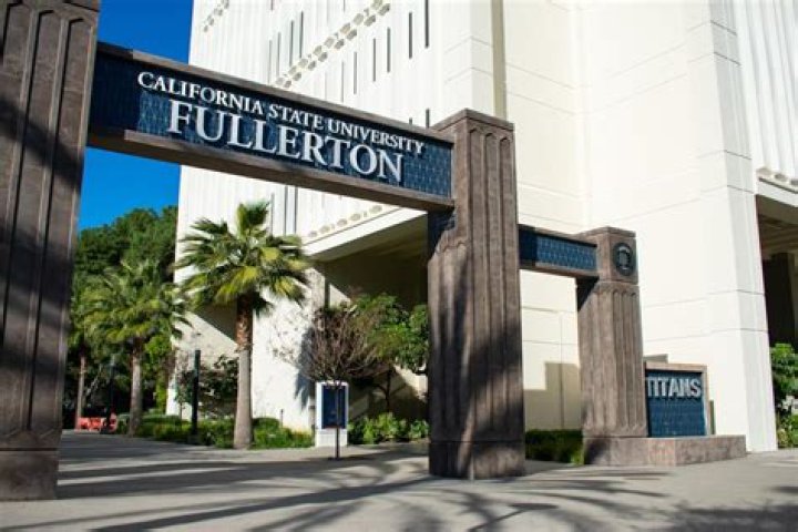Is Cal State Fullerton a Division 1 school