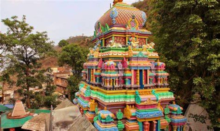Is Neelkanth open for tourist?