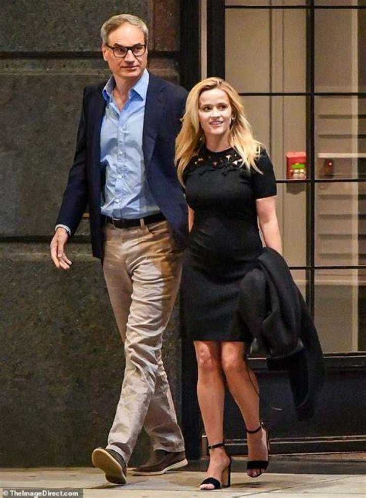 Is Reese Witherspoon really singing in Walk the Line?