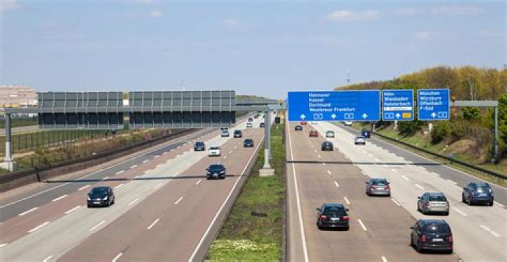 Is there a speed limit on German autobahn?