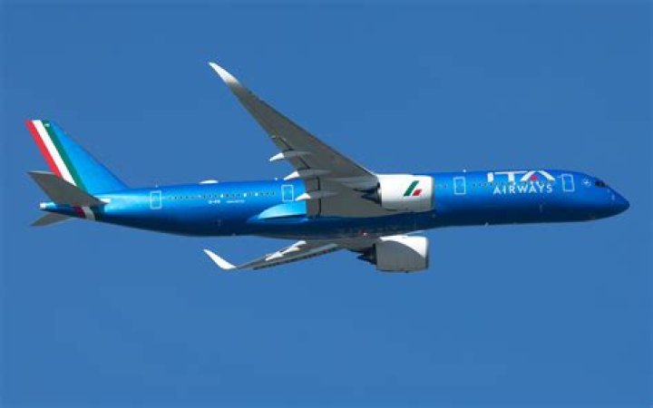 What are the Italian airlines