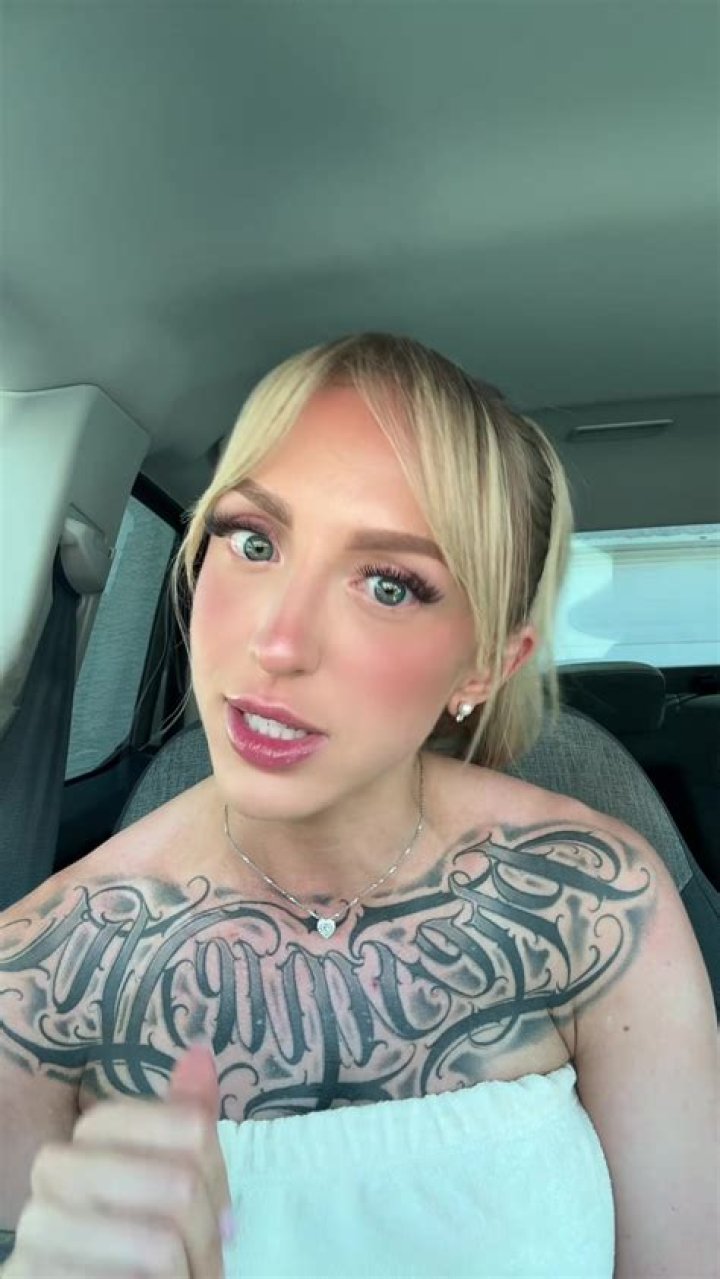 What does Enriques tattoo say