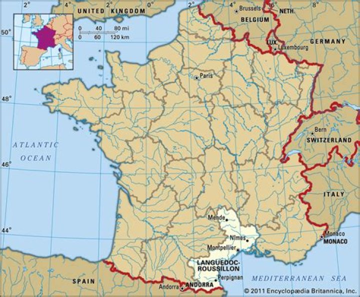 What does Languedoc mean in French?