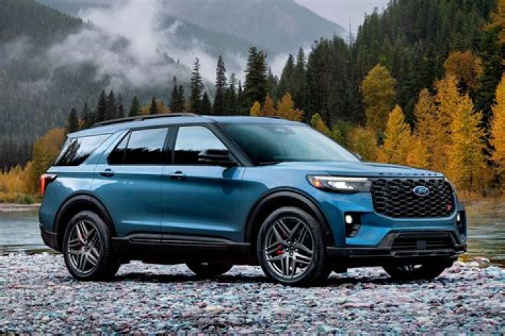 What is the average lease payment for a Ford Explorer?