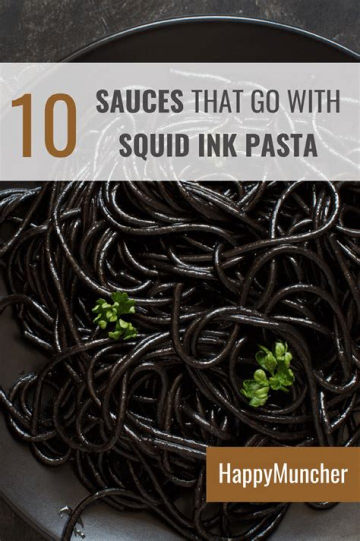 What sauce goes with squid ink pasta