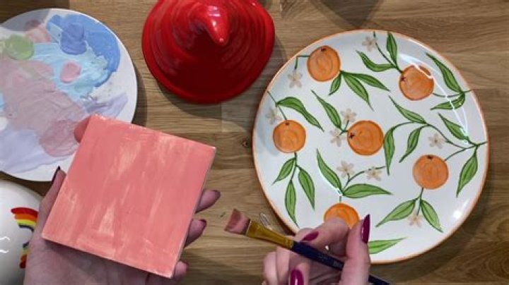 What to paint on ceramics with?