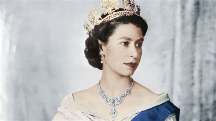 What were Queen Elizabeth 1 accomplishments?