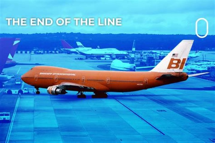 When did jnco go out of business