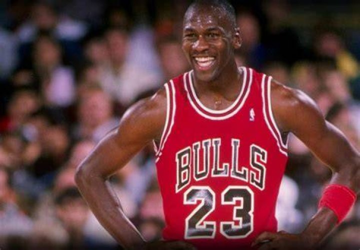 When did Michael Jordan get put in the Hall of Fame?