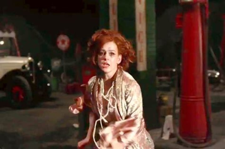 Where does Myrtle live in The Great Gatsby